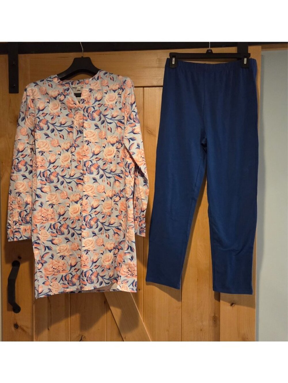 New! NorthStyle Top Tunic Size S Blue Peach 2 Piece with Leggings